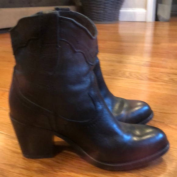 Frye booties - Picture 2 of 3